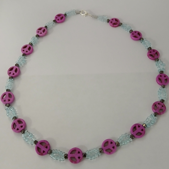 Peace Sign Necklace 18.5" - Picture 2 of 3